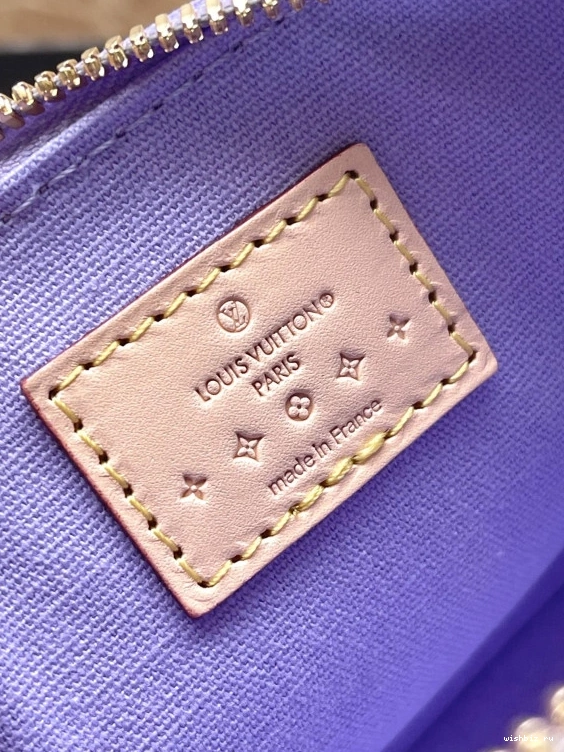 WIS Alma-18*12*8cm LOUIS Nano VUITTON 0319